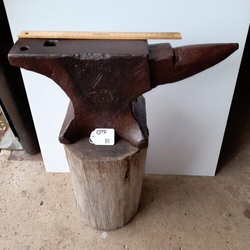 ANTIQUE BLACKSMITH ANVIL 62lb - WILKINSON QUEENS DUDLEY - CONDITION FAIR