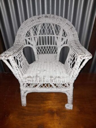 VINTAGE CHILDS CANE CHAIR. - CONDITION GOOD