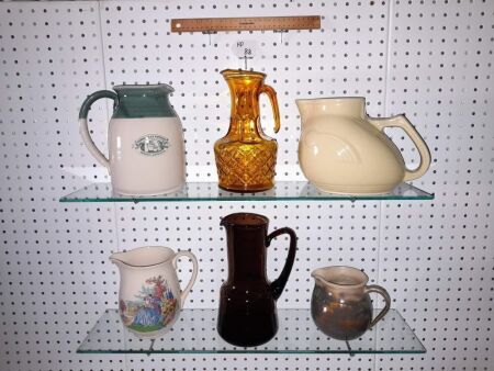 6 X VINTAGE/RETRO GLASS/POTTERY JUGS - CONDITION GOOD