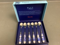 Unused Boxed Set of 6 Spode Blue Italian Tea Spoons