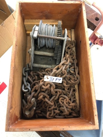 Winch and 31 Foot of Chain
