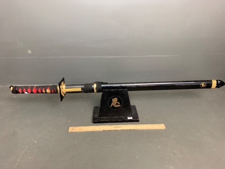 Vintage Franklin Mint Sword of the Ninja with Sheath on Black Lacquered Stand