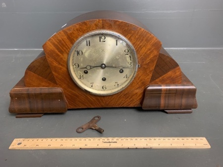 Vintage Art Deco Style Chiming Mantle Clock