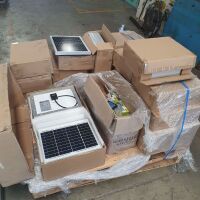 140 x 15W (350 x 285 x 25) Solar Panels & Controllers - 4