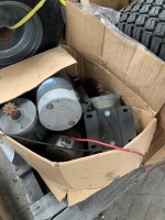 4 PALLETS - VARIOUS ATV WHEELS + VARIOUS ELECTRIC MOTORS - 2