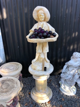 2 Piece Fruit Seller Statue with Grapes