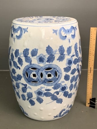 Chinese Blue and White Glazed Ceramic Barrel Stool