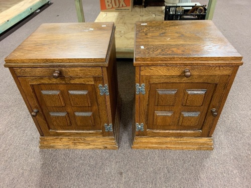 Pair of Oak Bedside Cabinets with Pull Out Slides