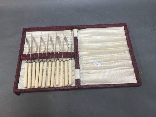 Set of 6  Bone Handled Fish Knives & Forks in Original Box