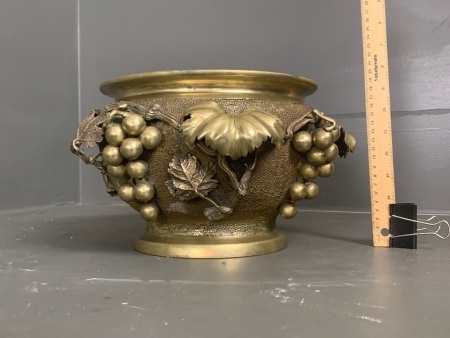 Brass 3D Planter Jardiniere