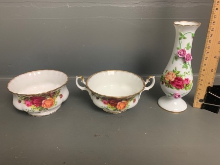 3 Royal Albert "Old Country Roses" Pieces inc Soup Cup, Bud Vase and Sugar Bowl