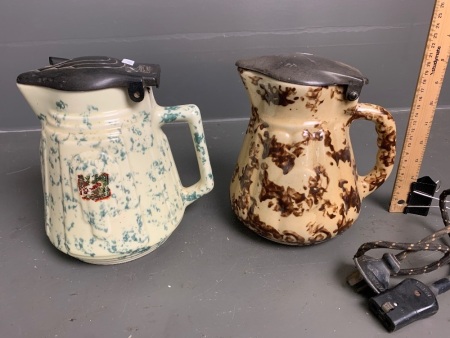 2 Vintage Mottled Ceramic Kettles - 1 with cord