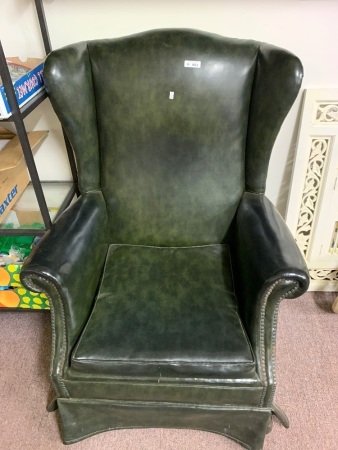 Green Wingback Lounge Chair