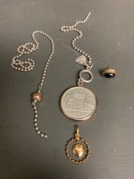 Misc. Collection of Gold and Silver Jewellery inc. 18ct Rope Twist Hoop Pendant Attached with Articulating Heart (wt 0.92g), an Earring with a Cabochon Onyx in 9ct Gold, Australian 1947 Shilling Pendant in Rose Gold Support