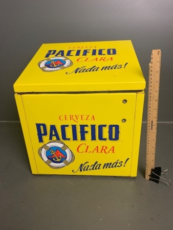 Pacifico Esky