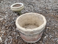 1 Concrete Pot + Concrete Statue/ Birdbath - 3