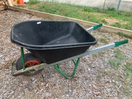 Garden Wheelbarrow - Inflatable Wheel - Steel Frame and Rubber Tub