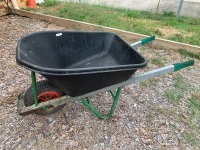 Garden Wheelbarrow - Inflatable Wheel - Steel Frame and Rubber Tub