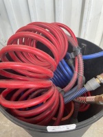 Qty air hoses in bucket