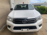 Toyota Hilux dual cab utility - 2