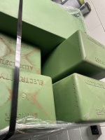 Pallet of green pillar covers various sizes - 3