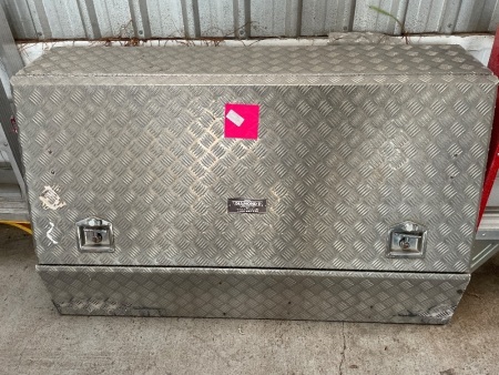 Diamond T checker plate tool box for truck/Ute&nbsp;