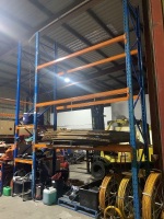 Warehouse pallet racking - 1 1/4 bay - 4 tier (each bay is 2 pallets wide)