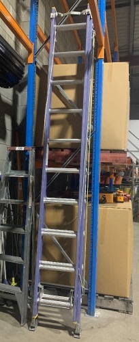 150 KG fiberglass extension ladder - Werner - extends to 5.36m