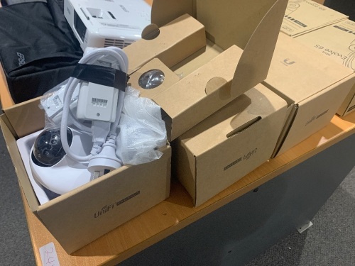 3 Security cameras in boxes