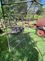 Steel round bale feeder  - 4