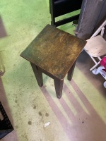 630x300 antique plant stand - 2