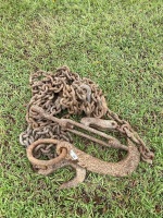 Heavy duty chain and hooks