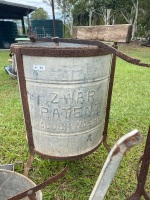 ZWAR PATENT VACUUM WASHER and various other alluvium antique household equipment  - 2