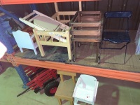 Lot of children's wooden toys + metal folding chair