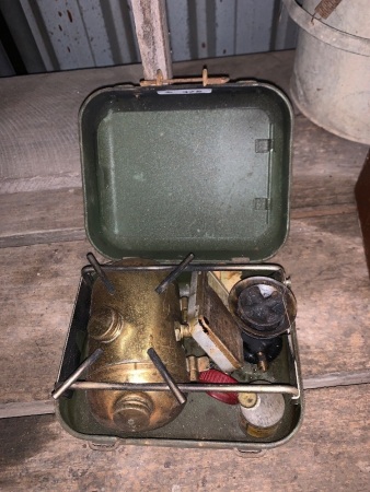 Vintage brass Primus camp cooker with accessories in original metal carry case