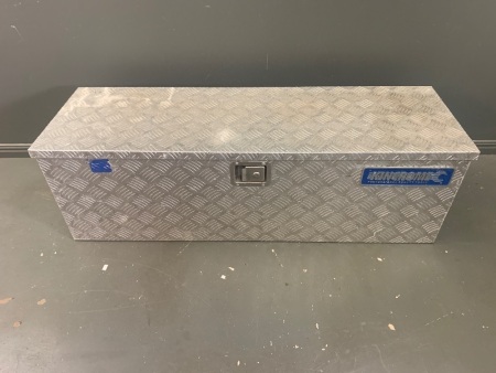 Large aluminium KINCROME toolbox 