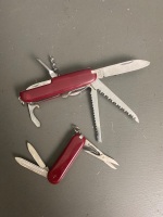 Swiss Army knife with matching key ring army knife - 2