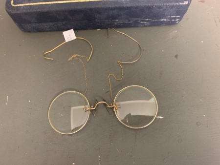 9 crt gold spectacles (C1912)