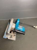 MAKITA 5740NB circular saw - 3