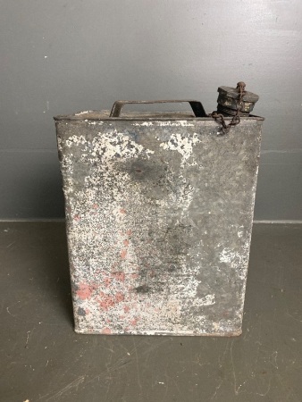 Vintage 2 gal. kerosene tin