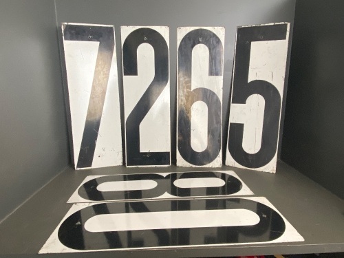 20 x painted tin fuel price signs (900x300)