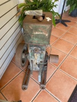 Rosebury Vertical 2HP Stationary Engine - turns over - fuel tank missing - 2