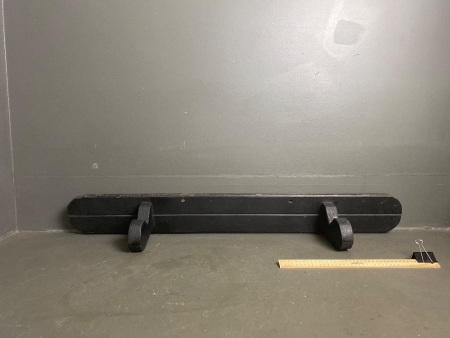 Black wooden coat / hat rack