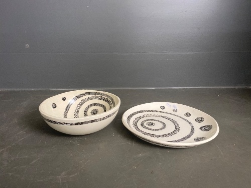 Handmade Australain ceramic black and cream patterned bowl with matching platter by Lucy Wiley