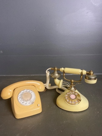 2* vintage telephone cream