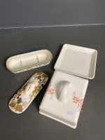 Butter dishes (one with crack) - 2