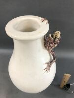 Glazed Lizard Vase Signed Ian Grieve - 2