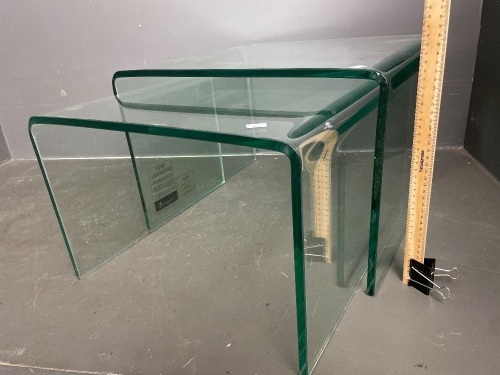 2 small nest of glass side tables 