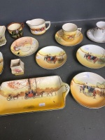 Royal Doulton Shakesperian country & coaching, 8 small plates, cups, bud vase,2x lge sandwich plates - 3