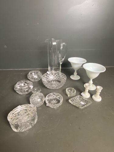 Assorted glassware including lead crystal